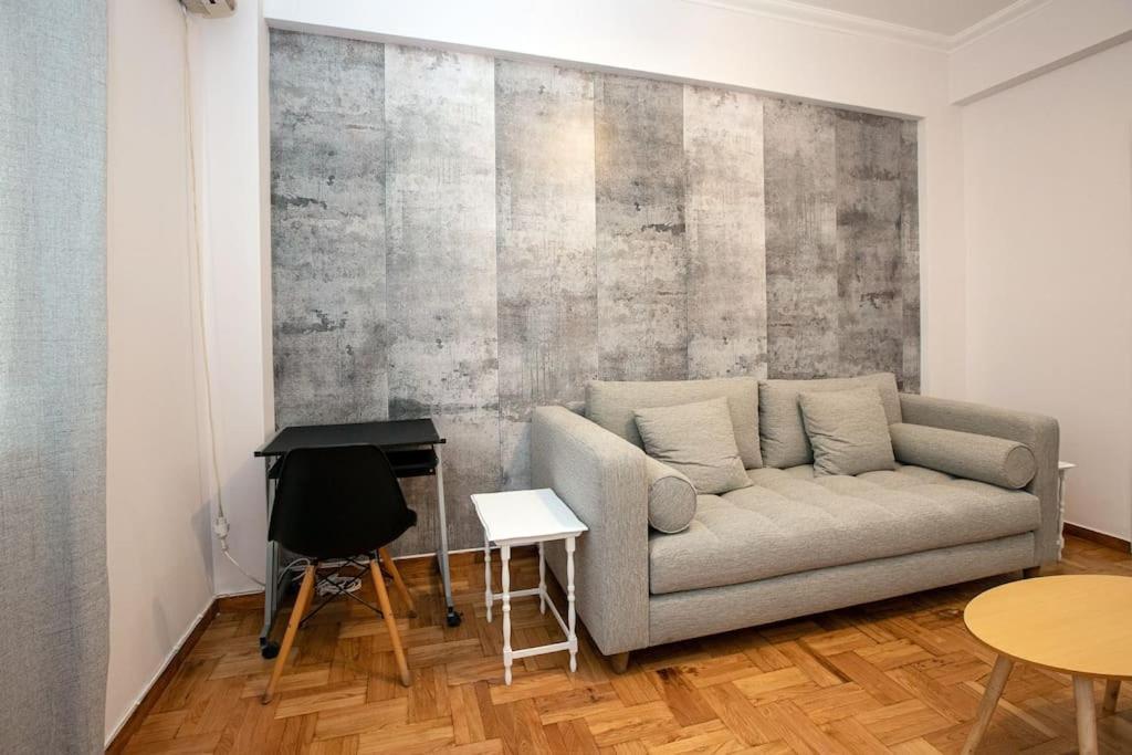Stylish And Comfortable Apartment Atene Esterno foto