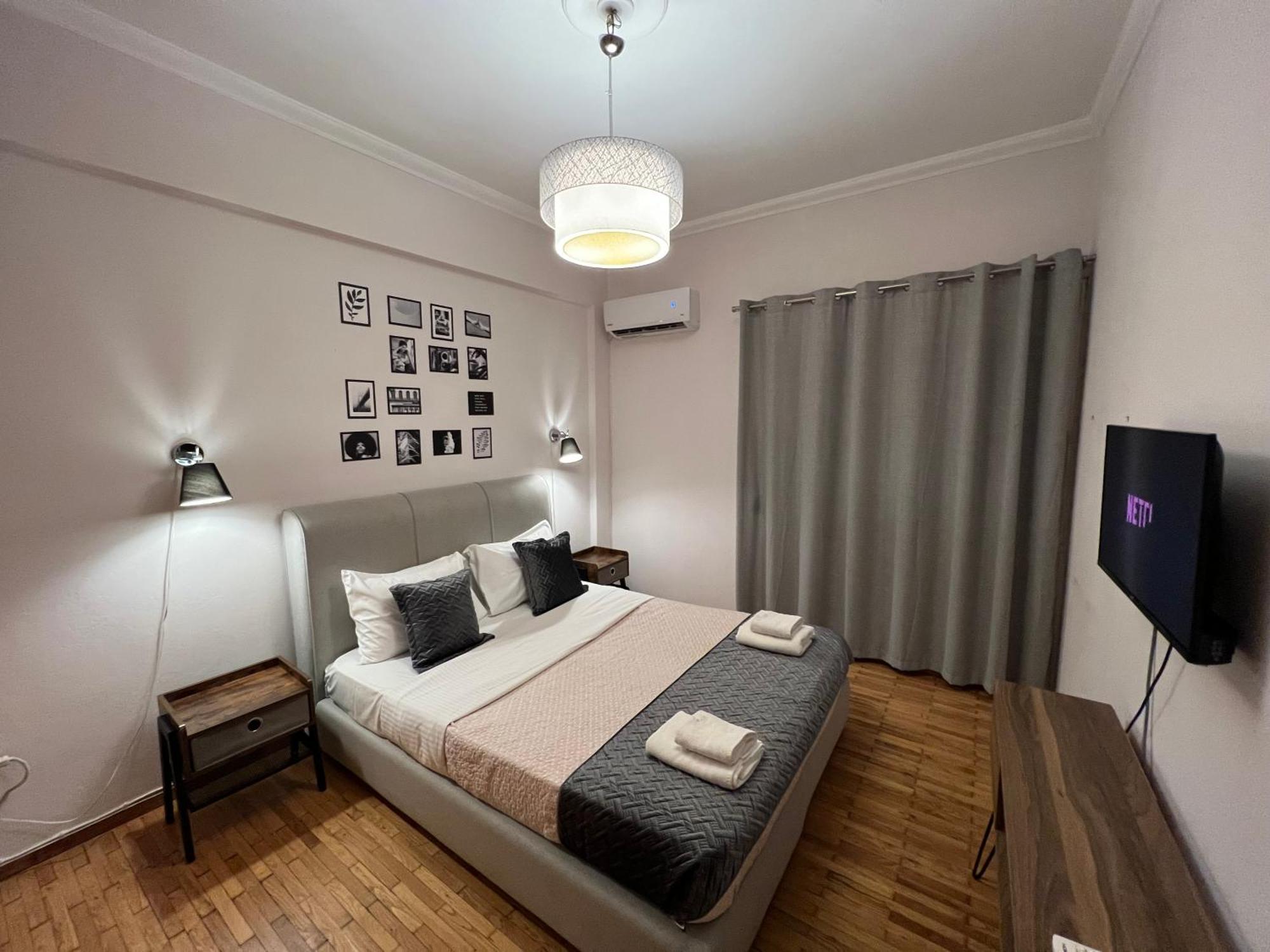 Stylish And Comfortable Apartment Atene Esterno foto