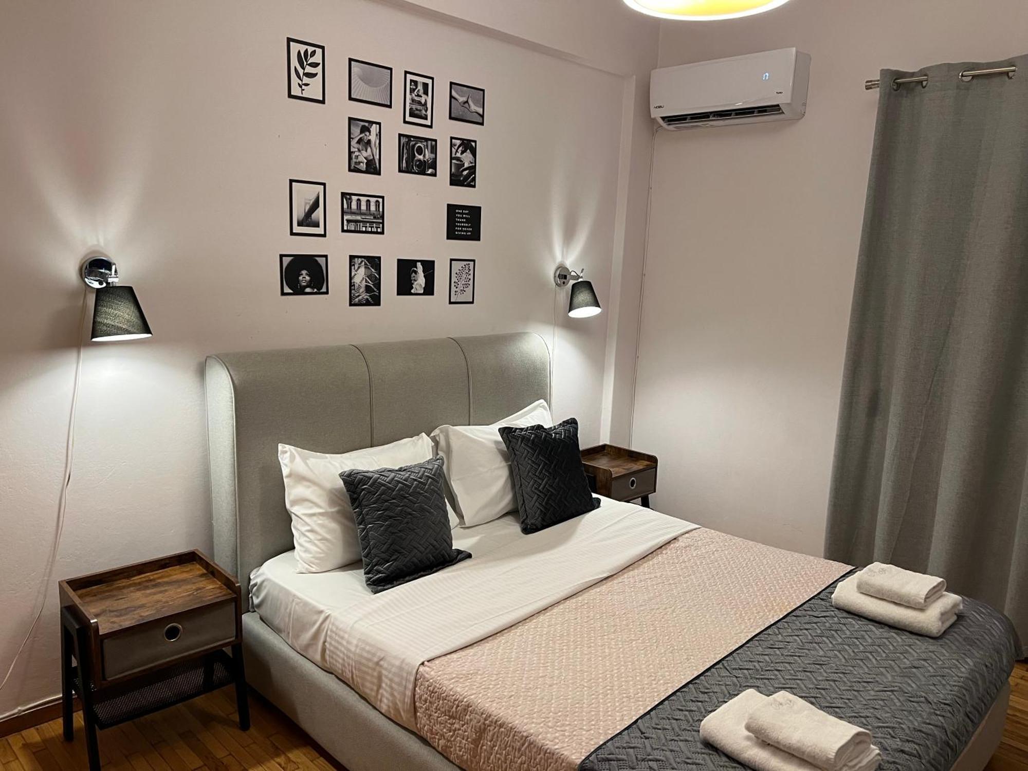 Stylish And Comfortable Apartment Atene Esterno foto